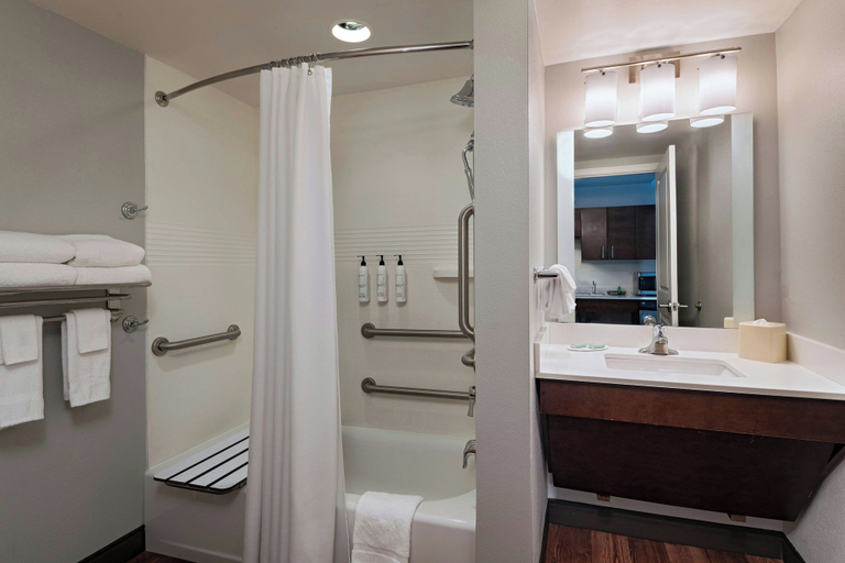 Bathroom 5, TownePlace Suites by Marriott Macon Mercer University, Bibb