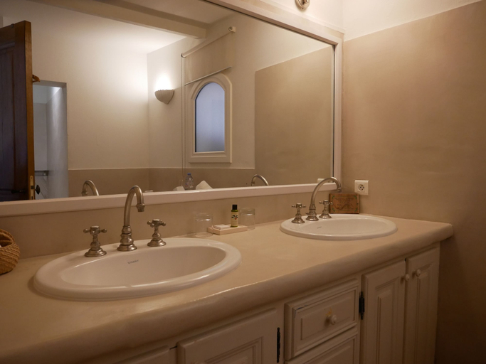 Bathroom 5, Domaine Les Mésanges, Var