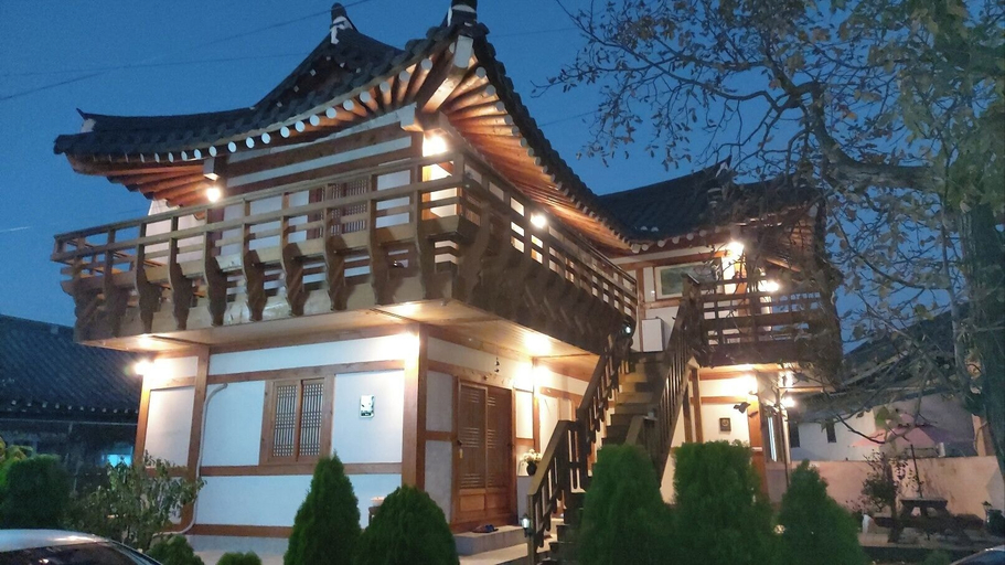 Gyeongju Seorabeol Hanok, Gyeongju