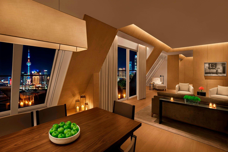 Dining Room 18