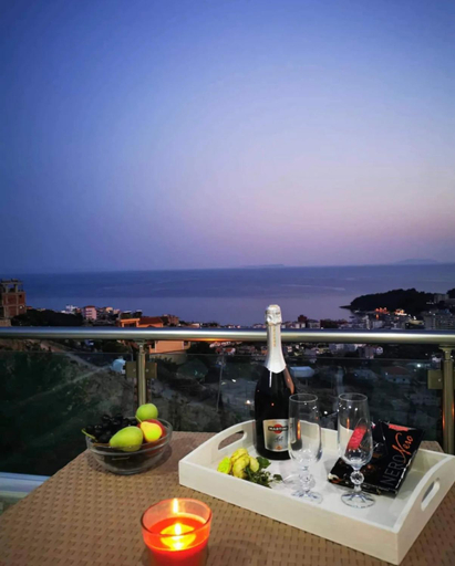 Others 3, Mistral Inn, Vlorës