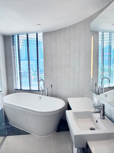 Bathroom 5