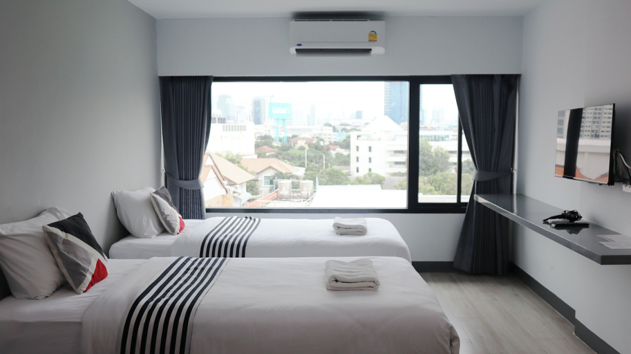 Bedroom 6