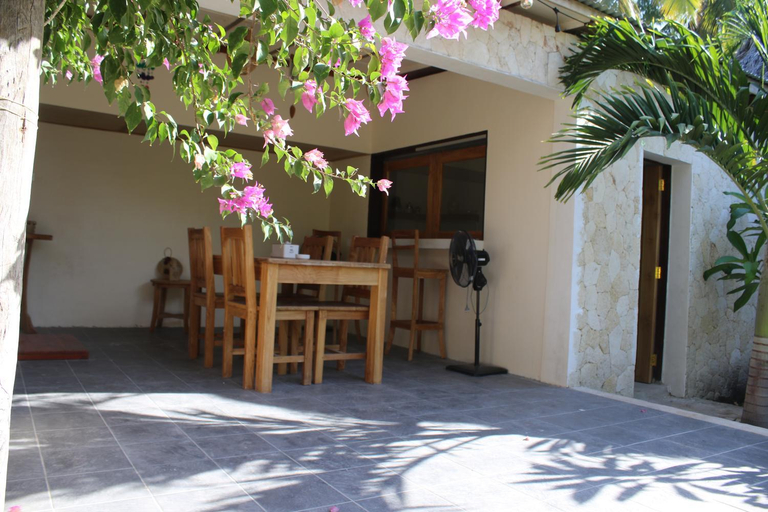 Facilities, Oemau Bungalow, Rote Ndao