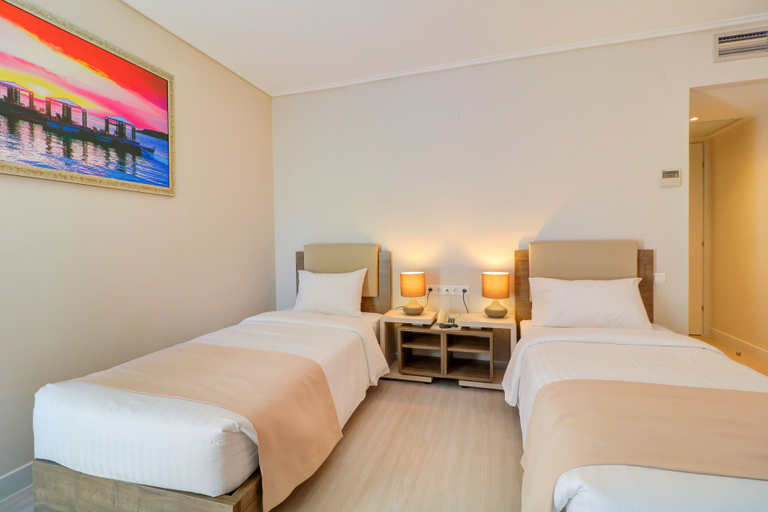 Bedroom 3, Palace Hotel Athens Riviera, Attica