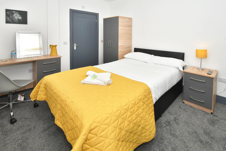 Bedroom 5, Townhouse @ Bedford Street Crewe, Cheshire East