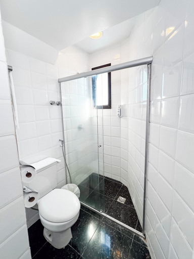 Bathroom 4
