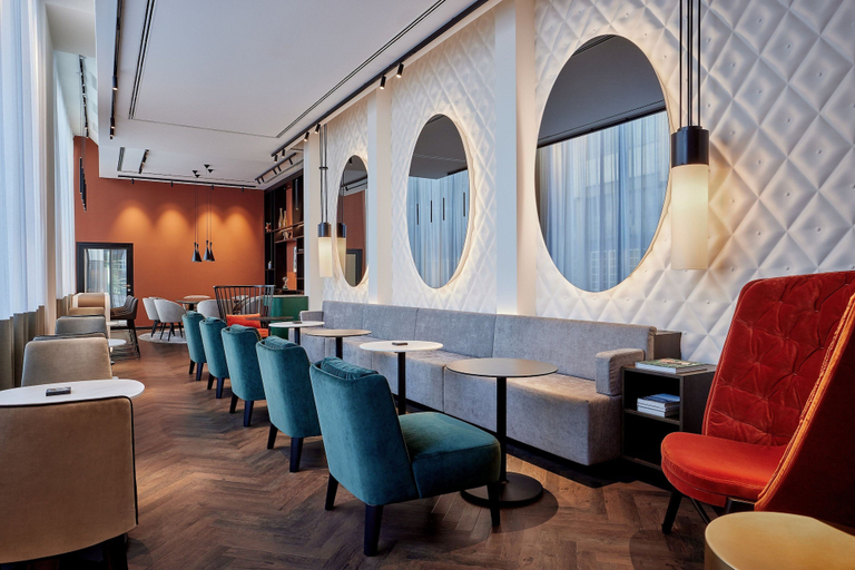 Restaurant 27