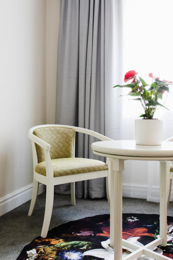 Others 5, Hotel type living, spacious, central, secure,wifi!, City of Cape Town