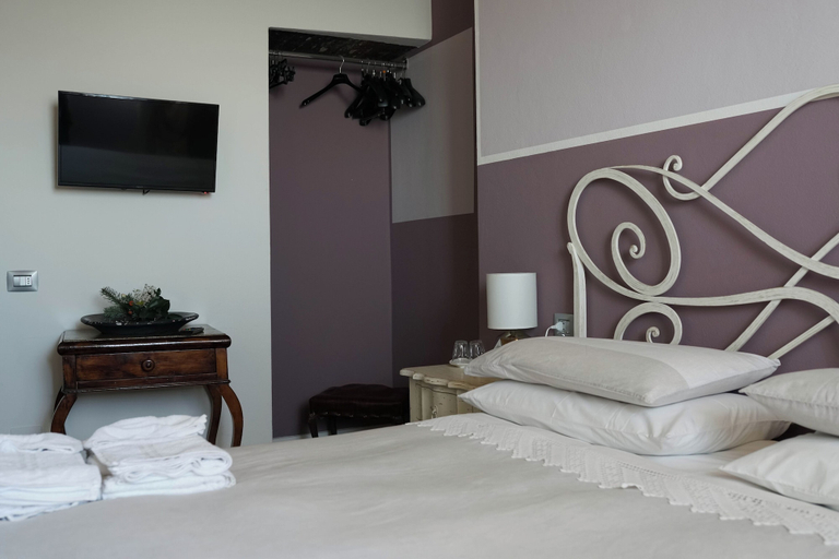 Bedroom 3, Roncola B&B L'Antica Corte, Bergamo