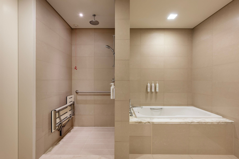 Bathroom 5, Marriott Hotel Downtown, Abu Dhabi, Abu Dhabi City
