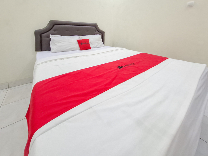 Bedroom 2, RedDoorz Syariah @ Griya Wisata Wonogiri, Wonogiri