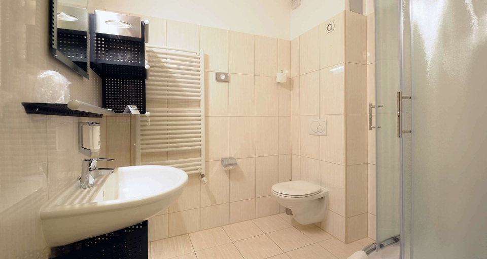 Bathroom 5, Best Western Airport Hotel Stella, Velika Gorica