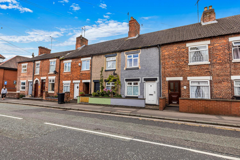Others 5, Silver Stag Properties, 2 BR Home in Town Centre, Leicestershire