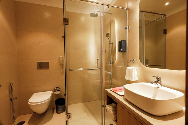 Bathroom 4, Tulip Inn Zirakpur, Sahibzada Ajit Singh Nagar