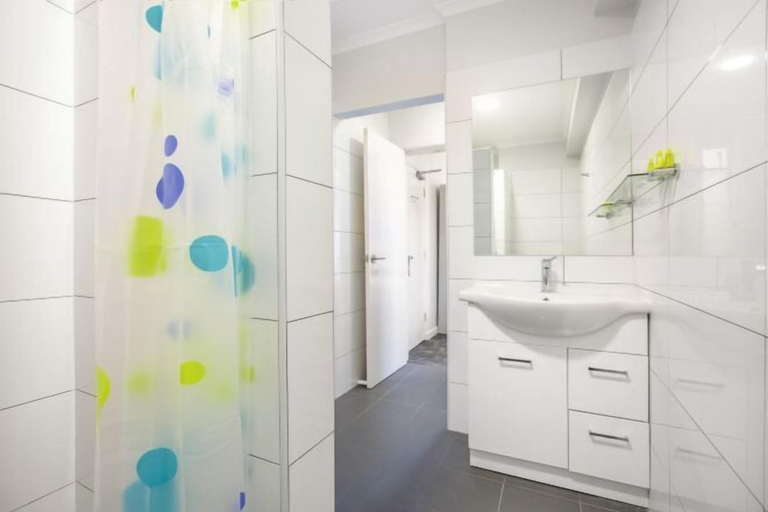 Bathroom 11