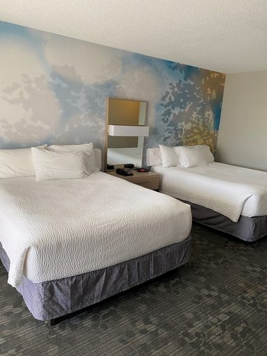 Bedroom 3, Courtyard by Marriott Raynham, Bristol