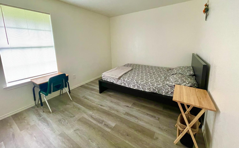 Others 5, Private room near downtown, Dallas
