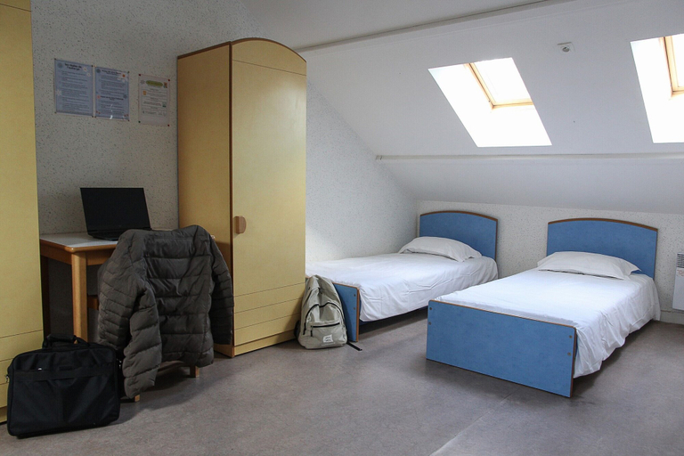 Bedroom 2, Auberge de Jeunesse HI Genets, Manche