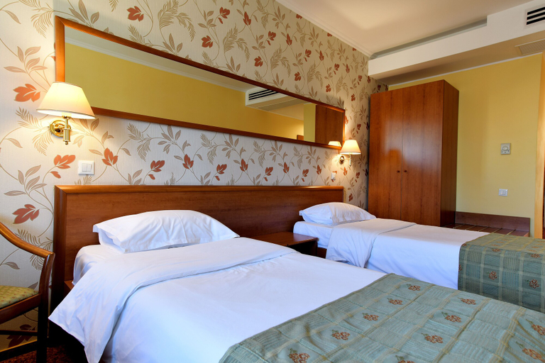 Bedroom 2, Hotel Brasov, Brasov