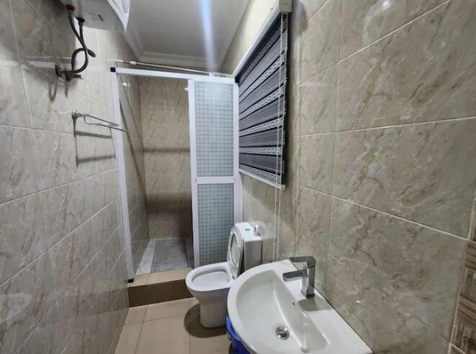 Bathroom, Masterpiece 1 bedroom, Accra