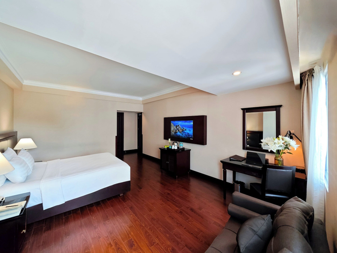Bedroom 30