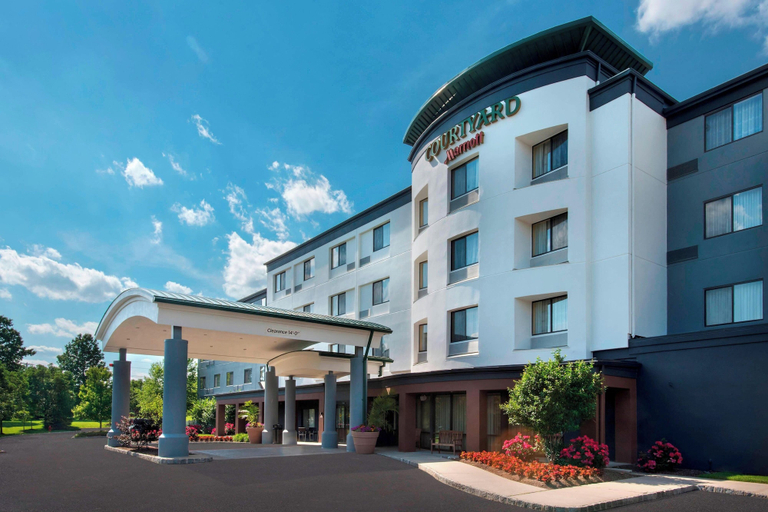Exterior & Views, Courtyard by Marriott Lebanon, Hunterdon