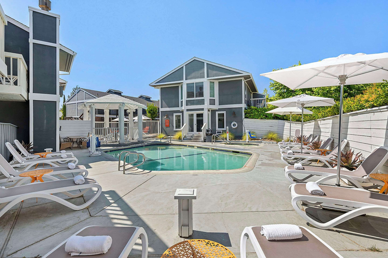 UpValley Inn & Hot Springs, Ascend Hotel Collection, Napa