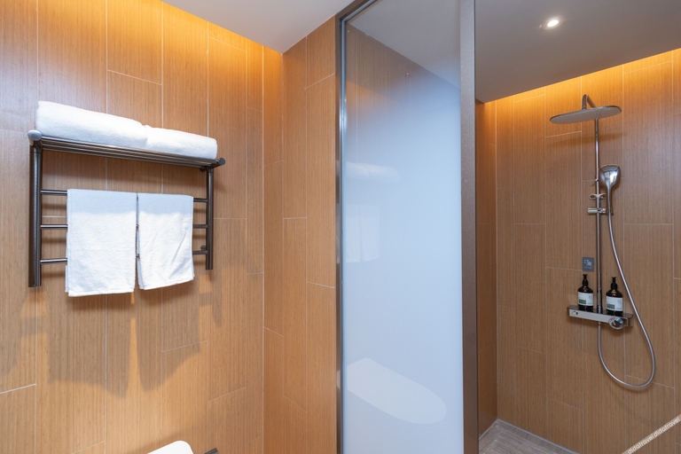 Bathroom 4, JI Hotel Wuhu Sanshan Economic Development Zone, Wuhu