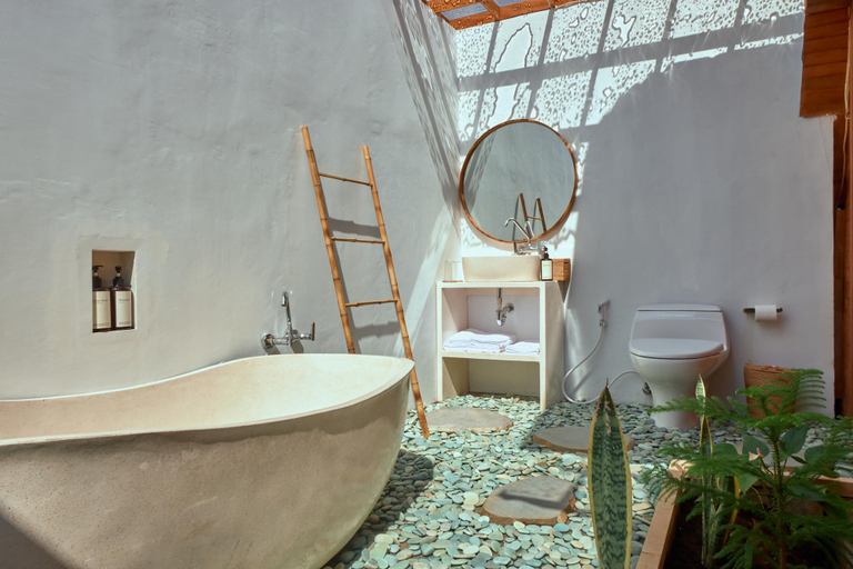 Bathroom 4