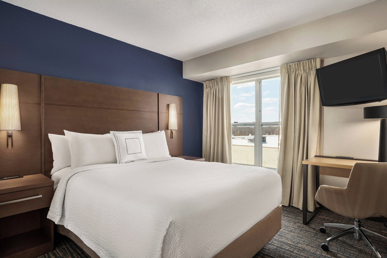 Bedroom 4, Residence Inn by Marriott Deptford, Gloucester