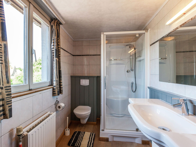 Bathroom 3, Quiet Cottage near Woods, West-Vlaanderen