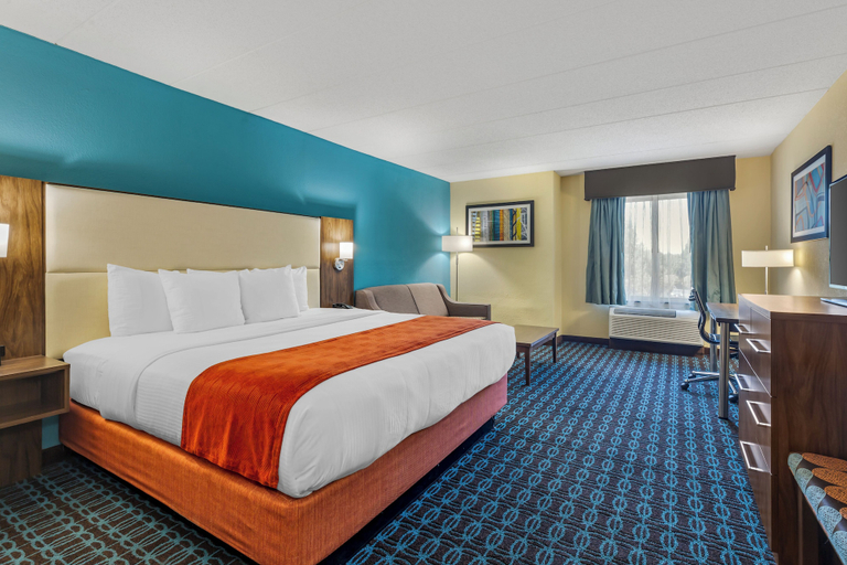 Bedroom 3, Best Western Plus North Shore Hotel, Essex