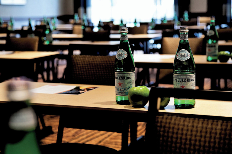 Food & Drinks 4, Courtyard by Marriott Seattle Sea-Tac Area, Tukwila