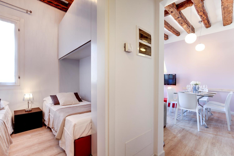 Bedroom 2, Botteri Palace Apartments by Wonderful Italy, Venezia