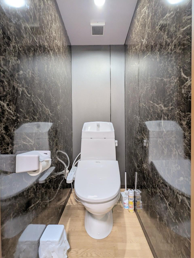 Bathroom 4