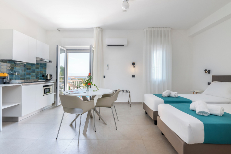 Bedroom 3, Residence Villa Giardini, Messina