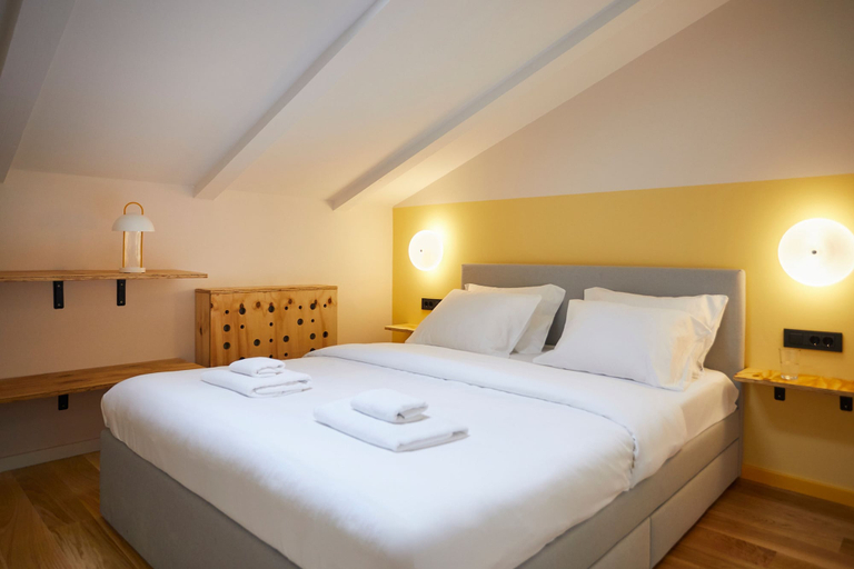 Room 2, Tkalčićeva 82/1, Zagreb