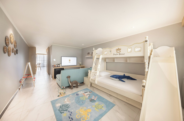 Bedroom 3, Eastin Resort Rayong, Ban Chang