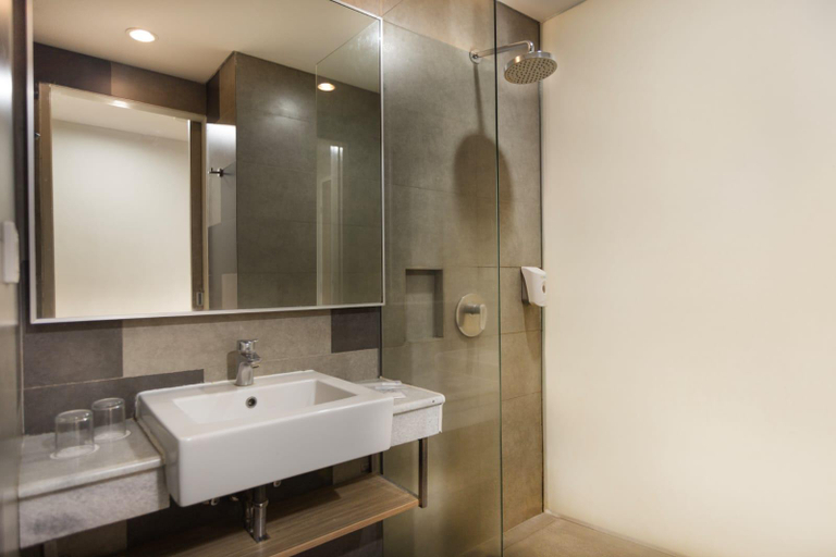 Bathroom 15