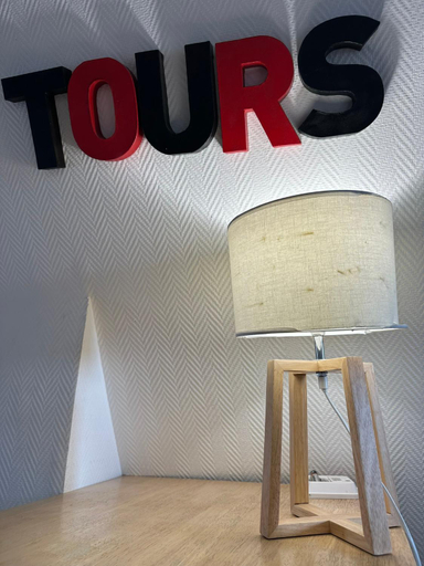 5, Gites Place Plumereau de Tours, Indre-et-Loire