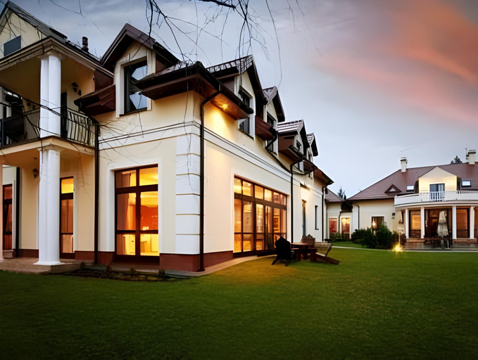 Exterior & Views