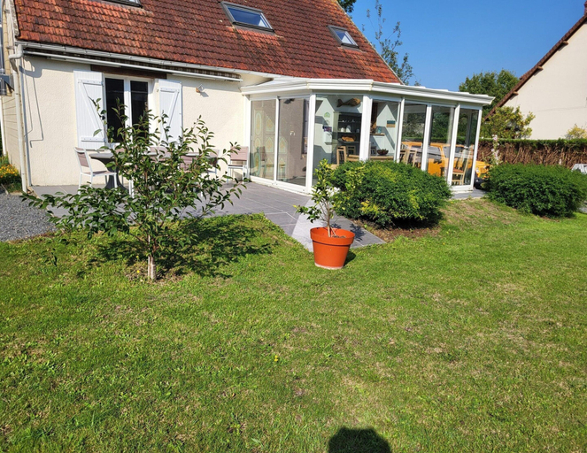 Primary image
