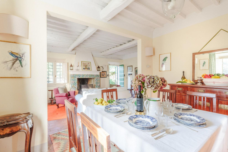 Food & Drinks 5, Villa Birdsong in Camaiore, Lucca