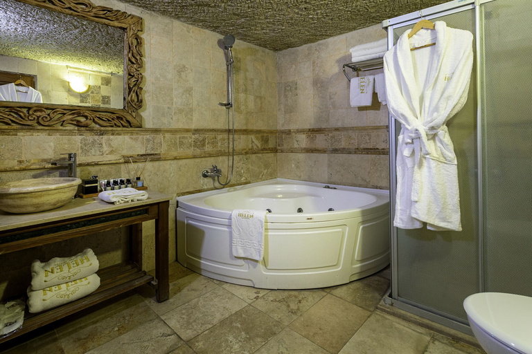 Bathroom 5, Helen Cave Suites, Nevşehir