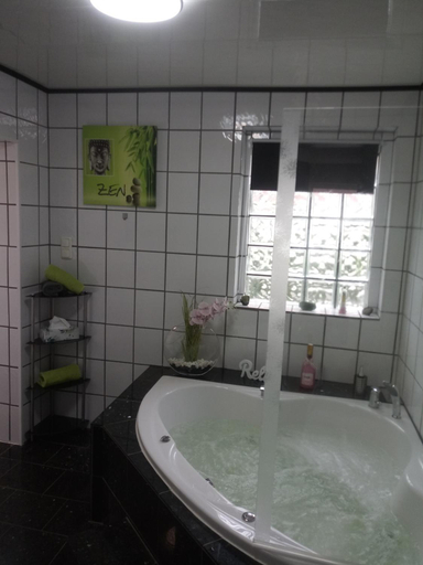 Bathroom 3, Blaue Oase, Germersheim