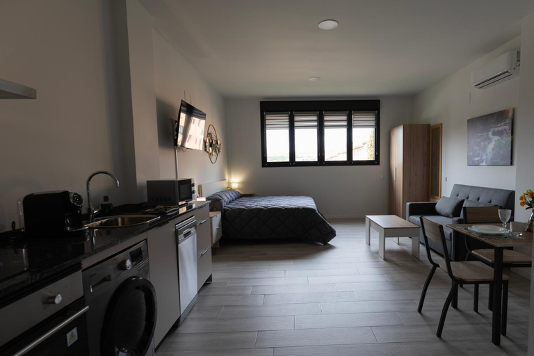 Others 2, Apartamentos Rosado, Segovia