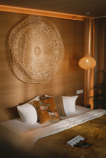 Bedroom 28