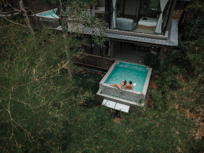 Swimming Pool 14