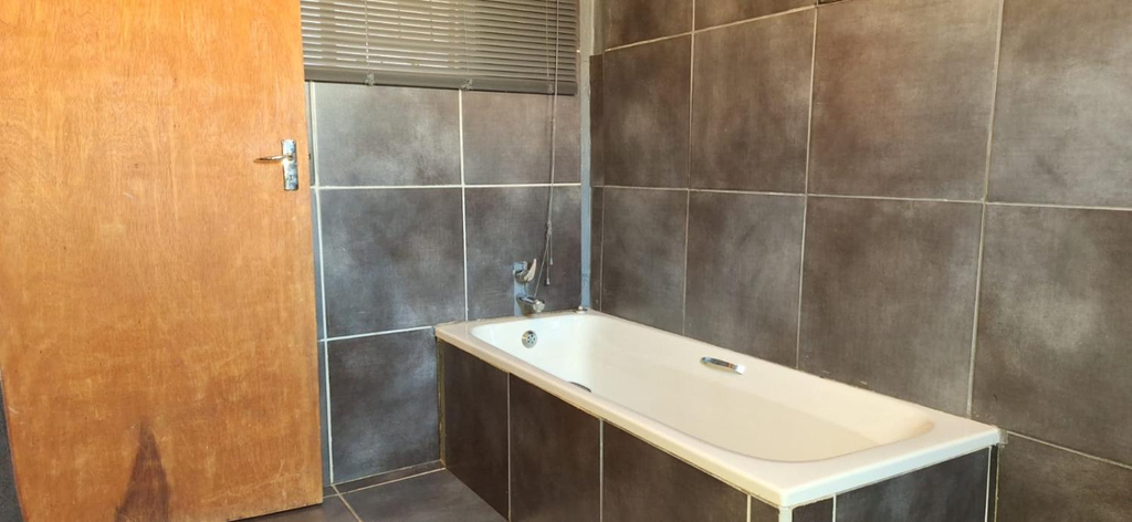 5, Henning nest guest house, City of Tshwane